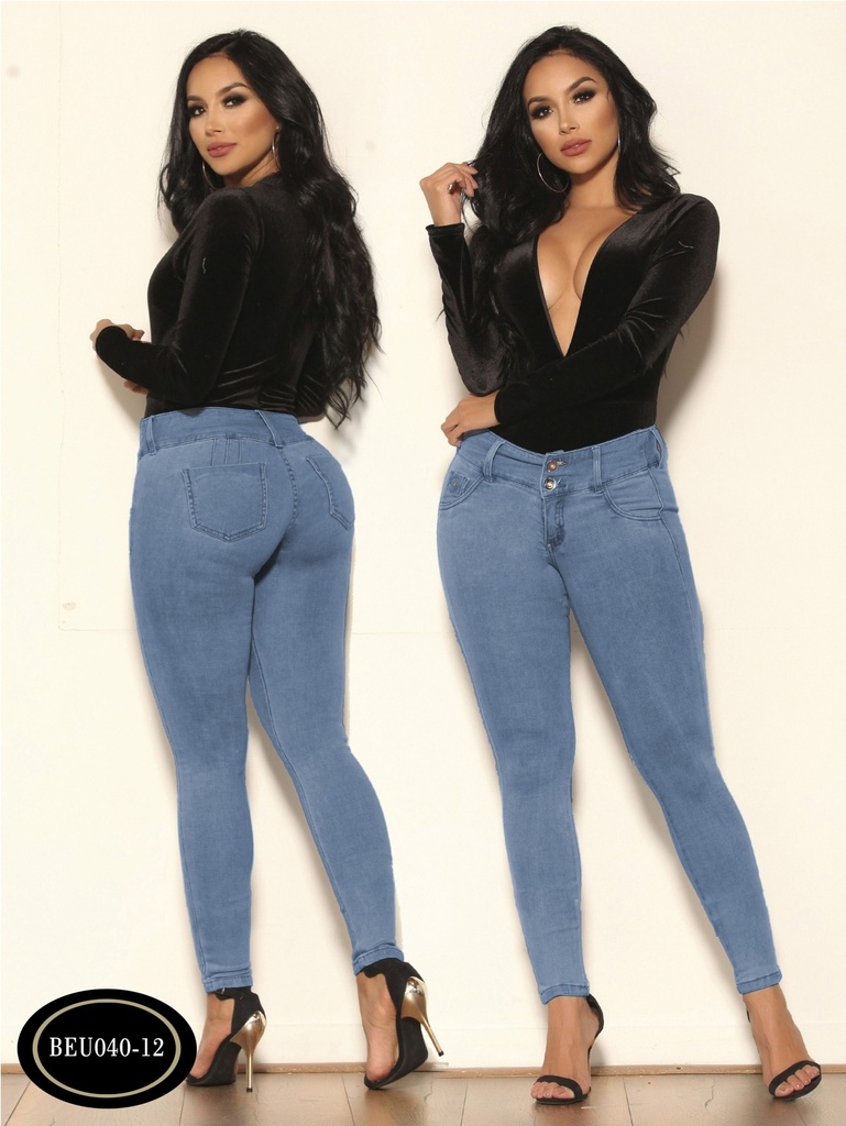 Jeans Levantacola Ajustados Azul Claro para Mujer BEU040-02