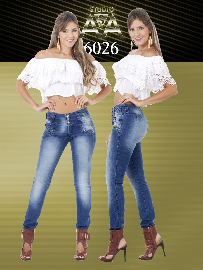 Jeans Levantacola Ajustados Lavado Medio para Mujer 6026