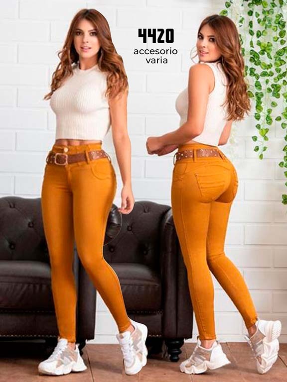 Jeans Levantacola Colombiano