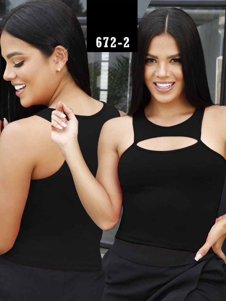 [2686722] Top con Abertura Negro para Mujer 672-2