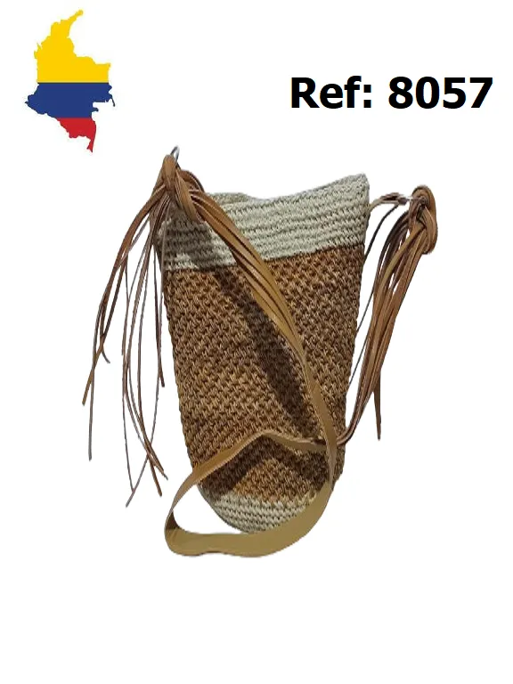 Bolso Tejido Cruzado con Flecos Café para Mujer 8057
