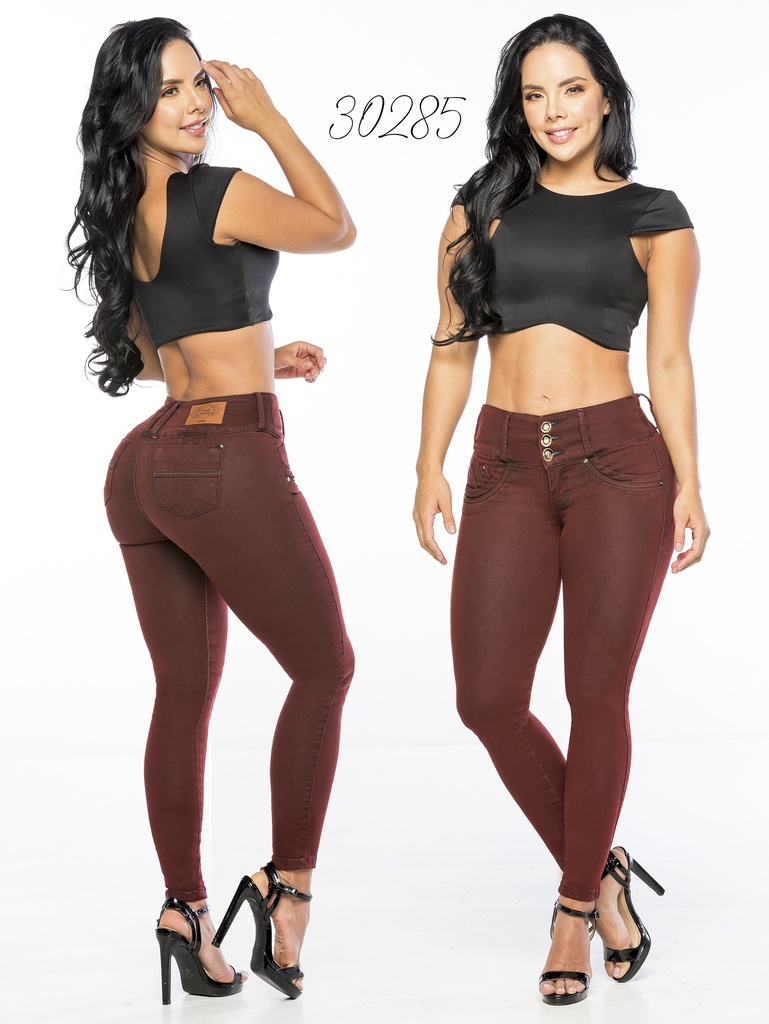 Jeans Levantacola Colombiano
