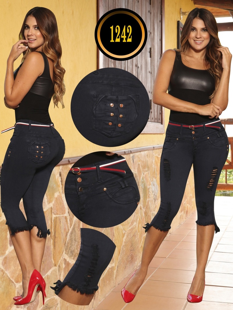 Women's Black Butt-Lifting Capri Jeans with Red Stitching – Thaxx Boutique
